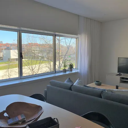 Ninon- Premium Trindade By Hosts Apartment Porto
