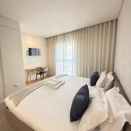 Ninon Trindade By Hosts Apartment *