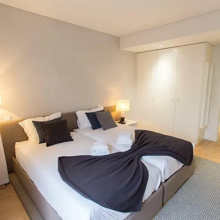 Ninon- Premium Trindade By Hosts * Porto