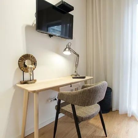 Ninon Trindade By Hosts Apartment